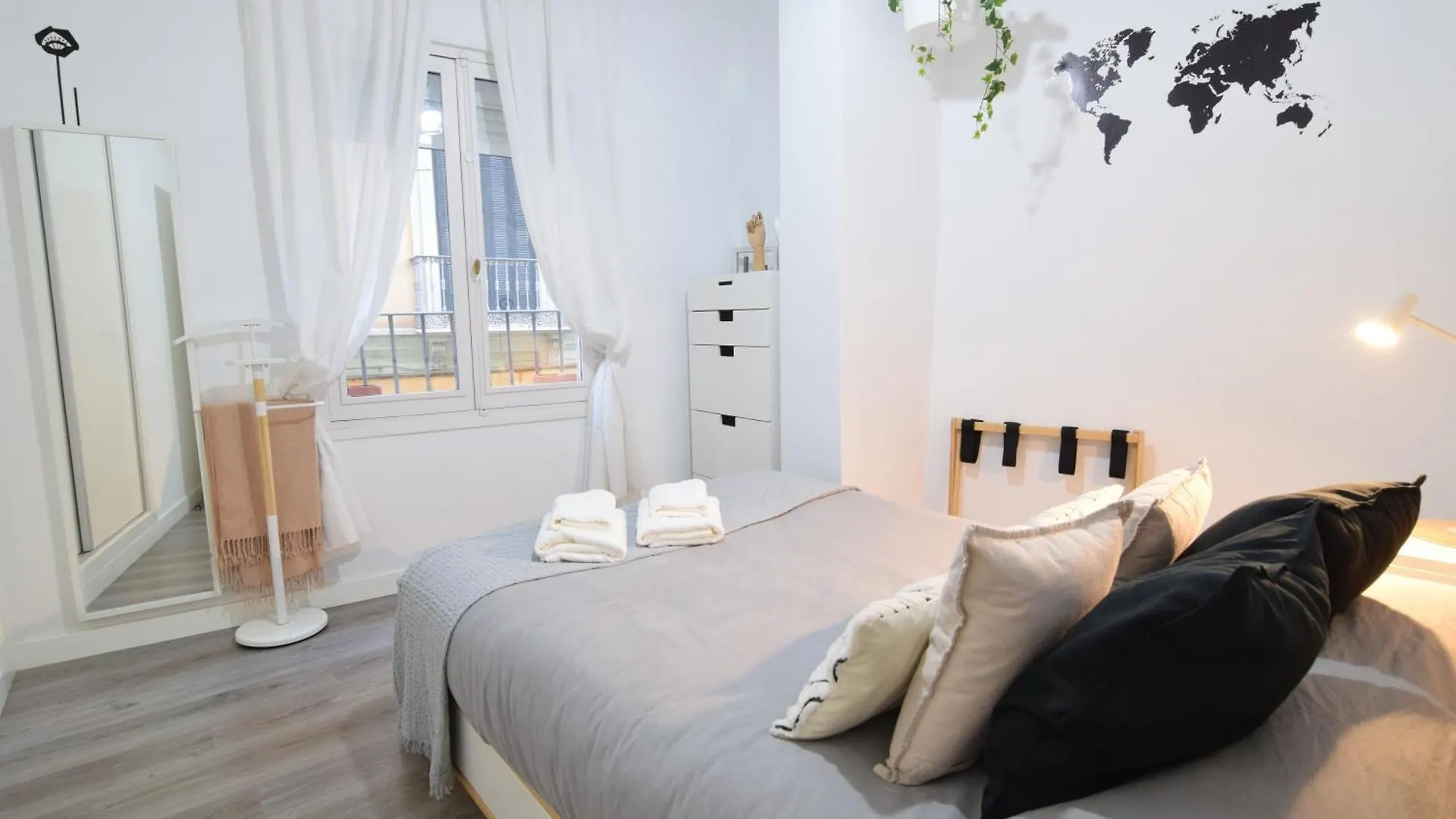 Apartamento Atarazanas Malaga Centro Historico