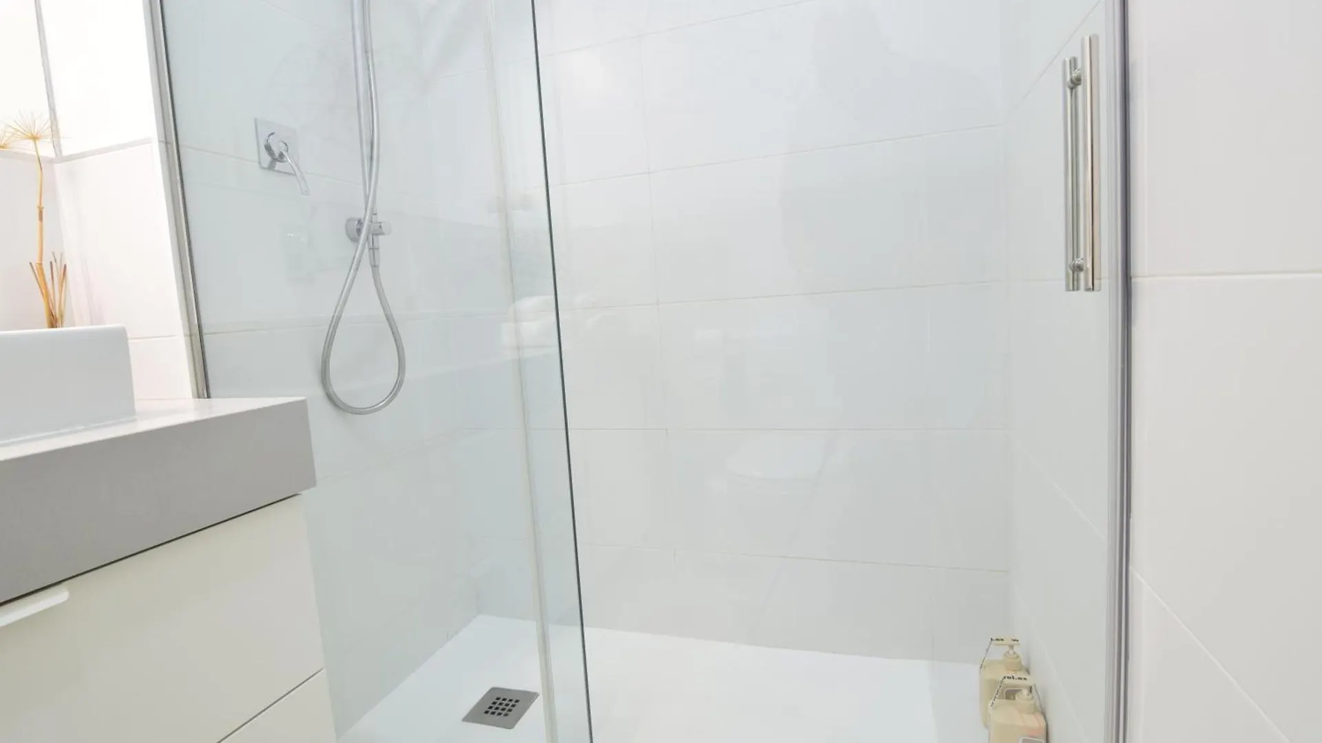 Apartamento Atarazanas Malaga Centro Historico